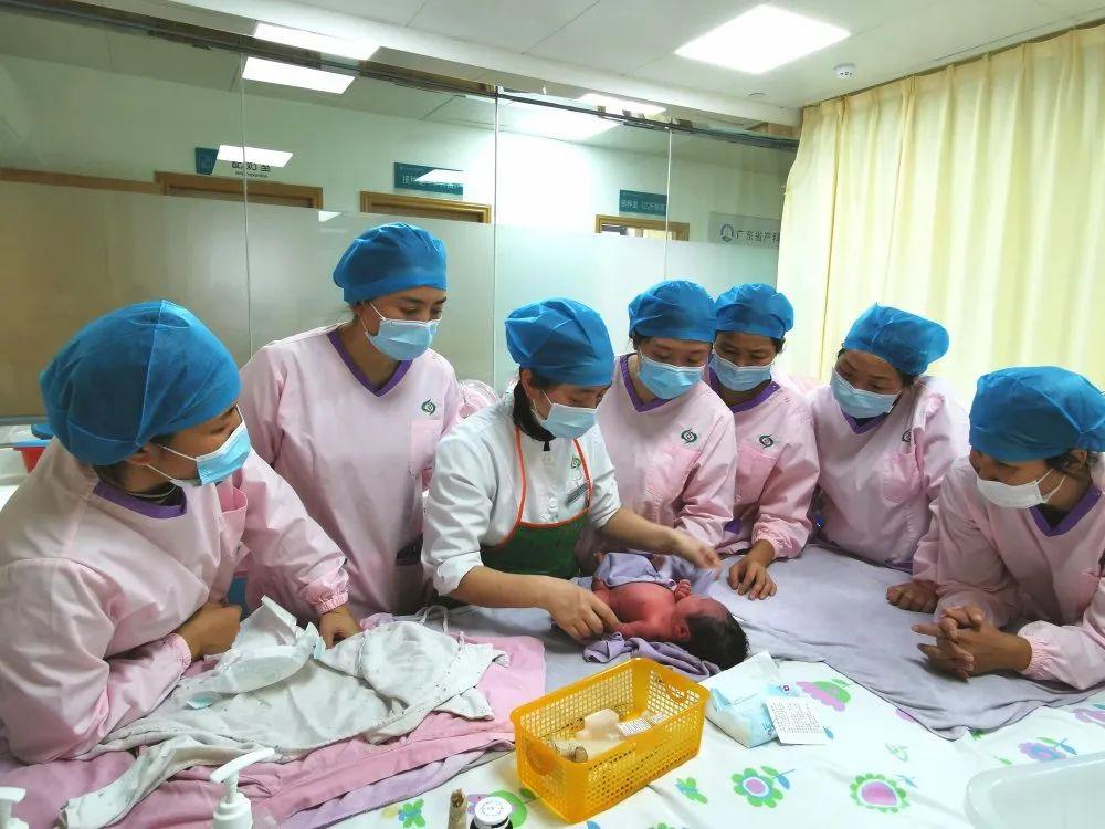 大兴区妇婴监护型护送